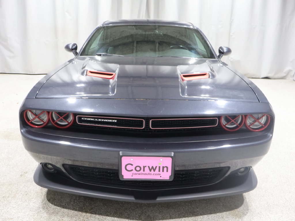 Used 2016 Dodge Challenger SXT w/ Sound Group RWD image 14