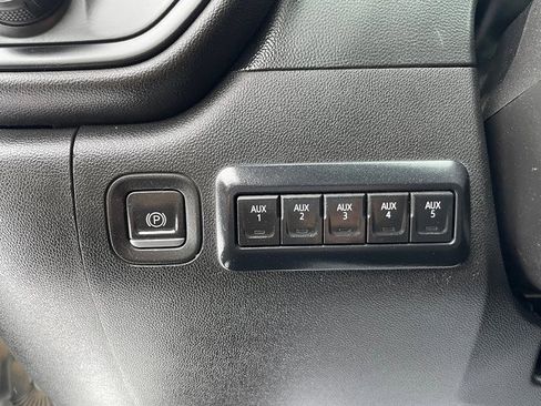 Used 2011 Ford F450 XL image 11