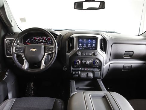 Used 2021 Chevrolet Silverado 3500 LT w/ Convenience Package image 10