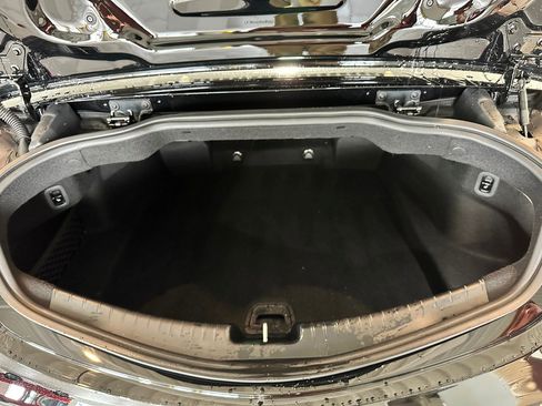 Used 2025 Mercedes-Benz CLE 450 4MATIC Cabriolet image 28