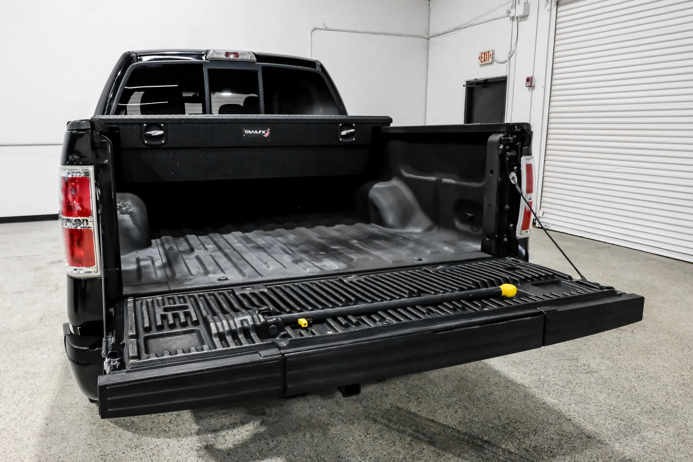 Used 2014 Ford F150 Platinum AWD/4WD image 64