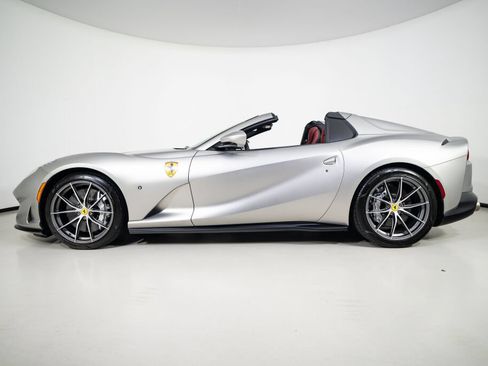 Certified 2022 Ferrari 812 GTS RWD image 13