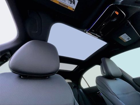 New 2026 Mercedes-Benz C 300 4MATIC Sedan image 30
