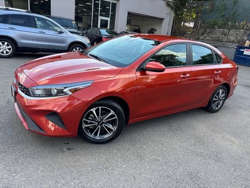 Used 2023 Kia Forte LXS FWD image 1