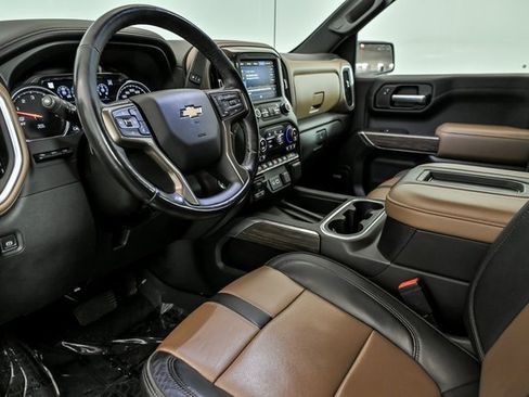 Used 2021 Chevrolet Silverado 1500 High Country image 9
