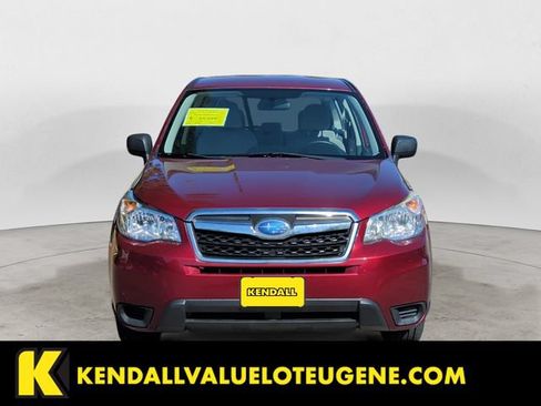 Used 2016 Subaru Forester 2.5i AWD/4WD image 2