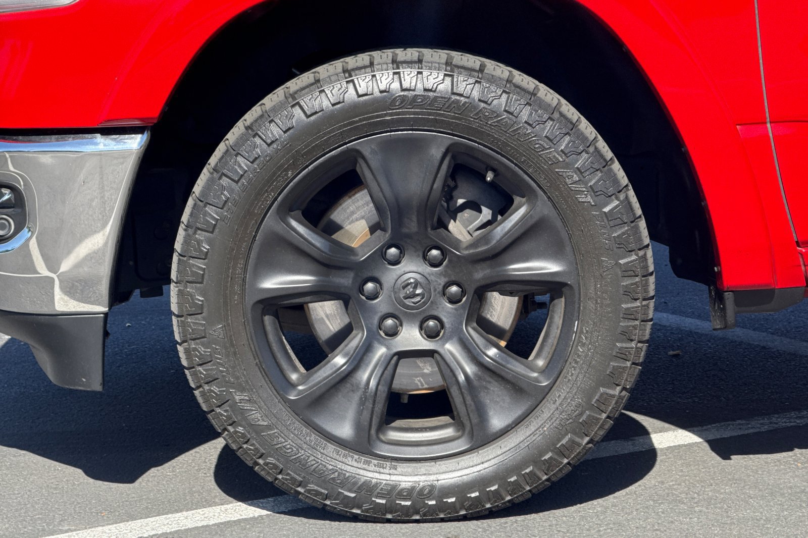 Used 2019 RAM 1500 Laramie RWD image 15