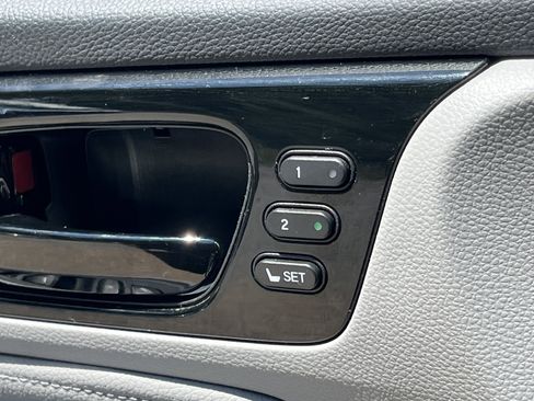 Used 2023 Honda Odyssey Touring image 15