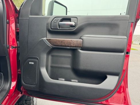 Used 2020 GMC Sierra 2500 Denali w/ Denali Ultimate Package image 18