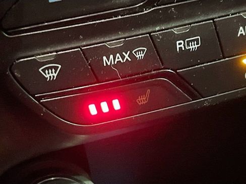 Used 2019 Ford Ranger Lariat w/ Technology Package image 21