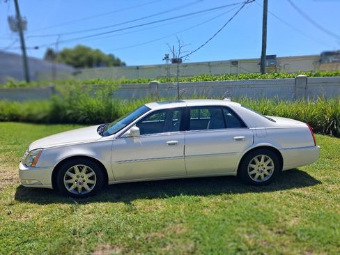 Used 2011 Cadillac DTS Premium w/ Driver Awareness Package FWD image 1