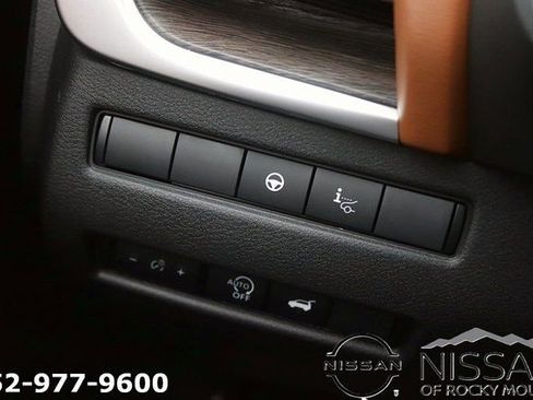 New 2026 Nissan Rogue Platinum w/ Platinum Premium Package AWD/4WD image 26