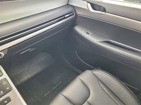 Used 2024 Hyundai Palisade SEL image 11