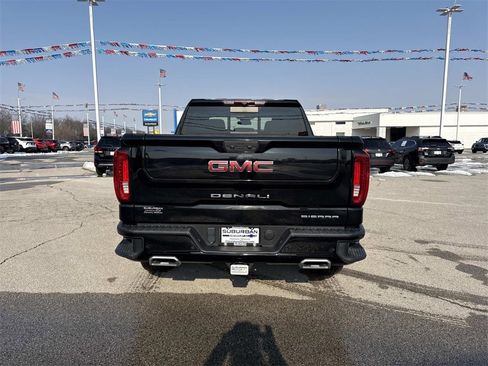 Used 2023 GMC Sierra 1500 Denali image 4