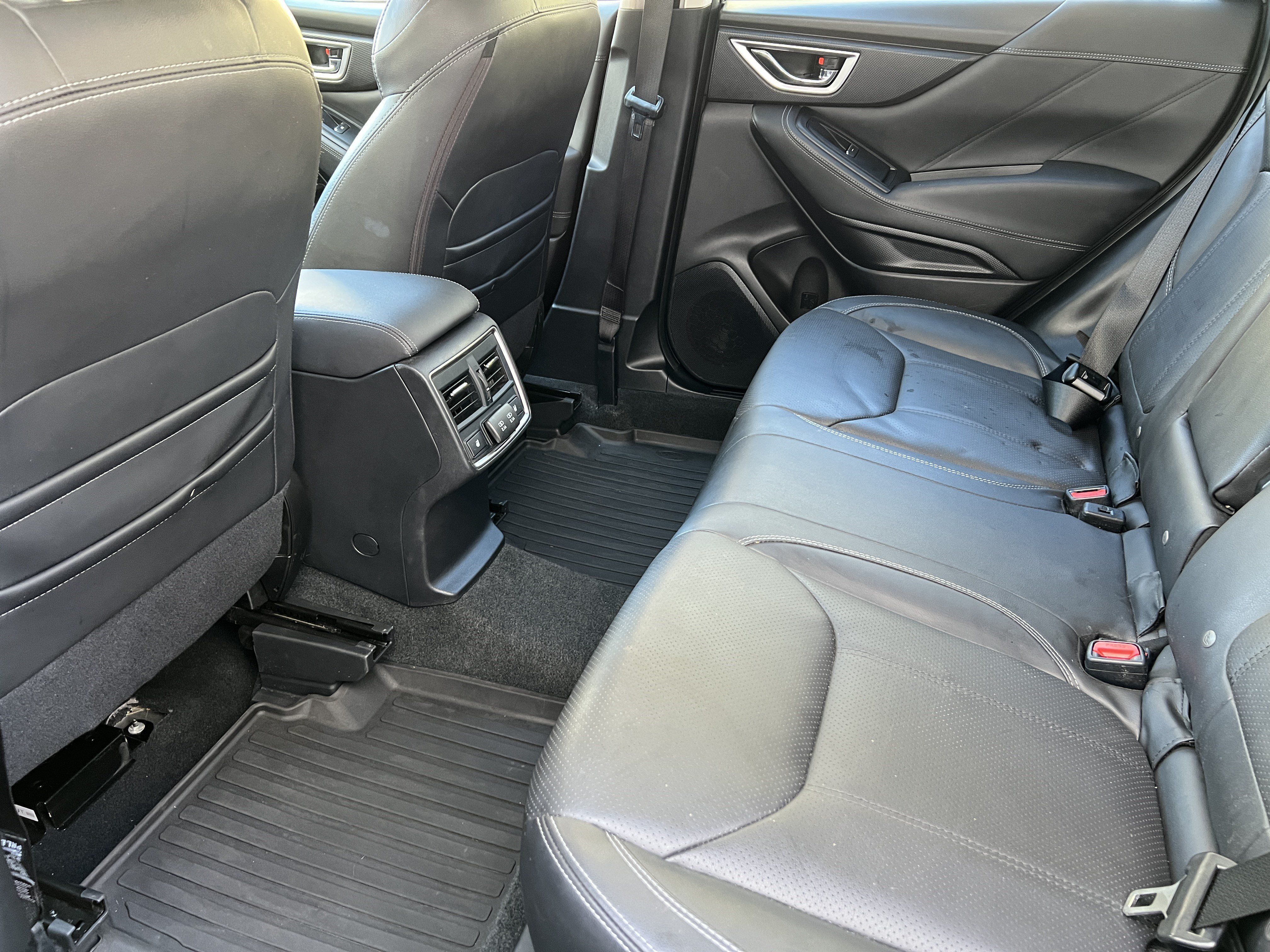 Used 2021 Subaru Forester Touring AWD/4WD image 17