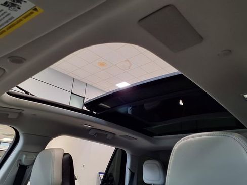 Certified 2026 Lincoln Aviator Reserve w/ Luxury Package RWD image 7