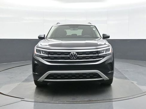 Used 2022 Volkswagen Atlas SE w/ Panoramic Sunroof Package image 2