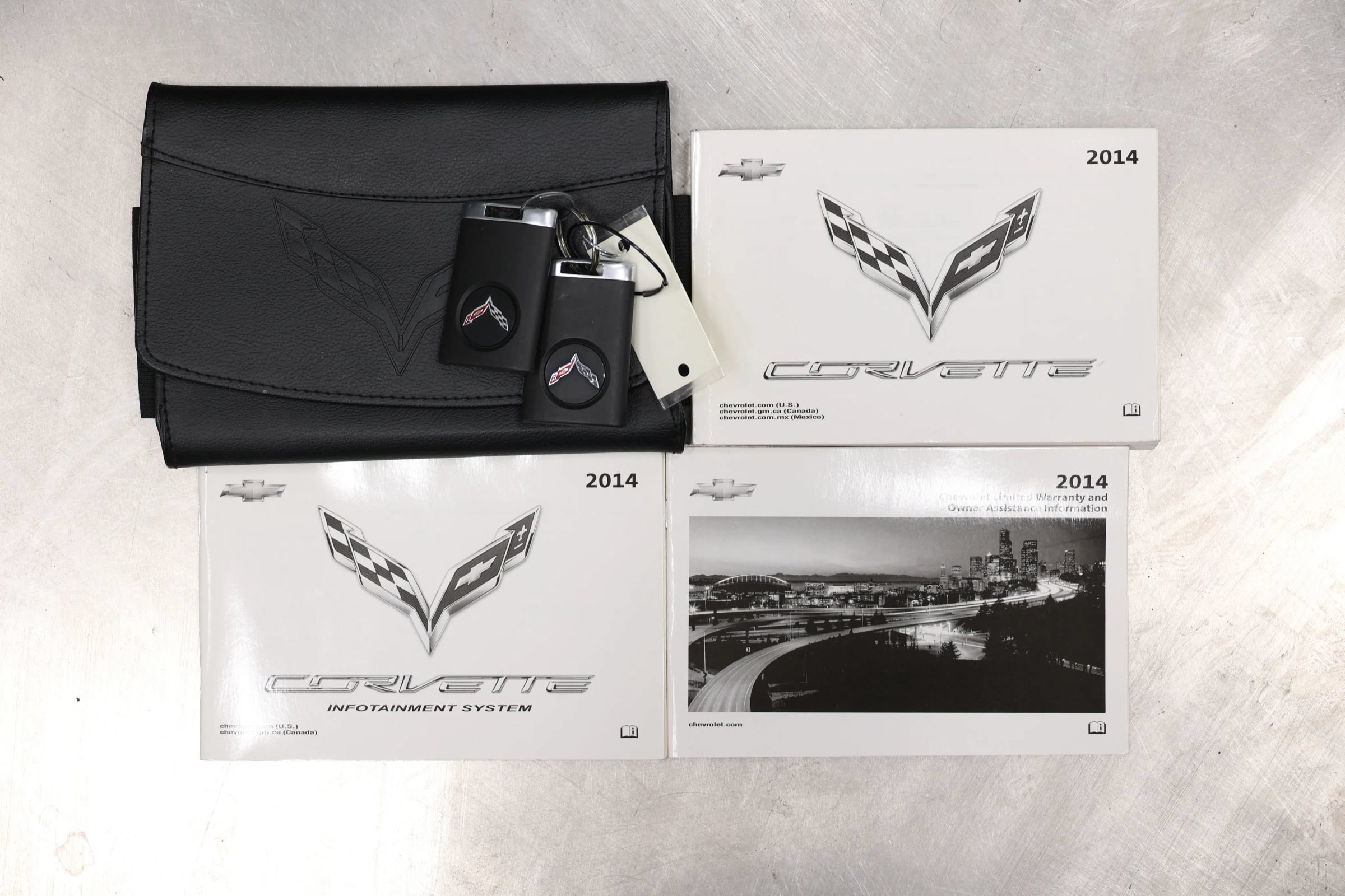 Used 2014 Chevrolet Corvette Stingray Coupe RWD image 5