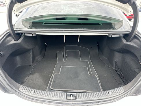 Used 2017 Mercedes-Benz C 300 Sedan image 26