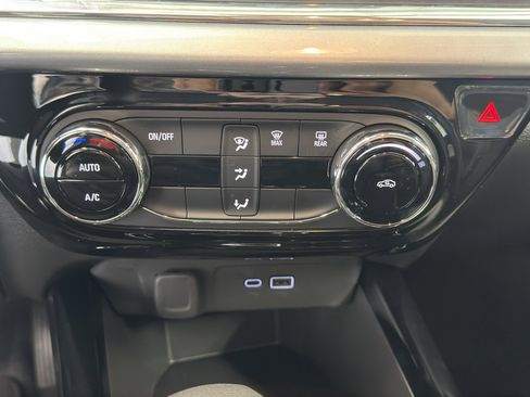 New 2026 Chevrolet Trax LT FWD image 18