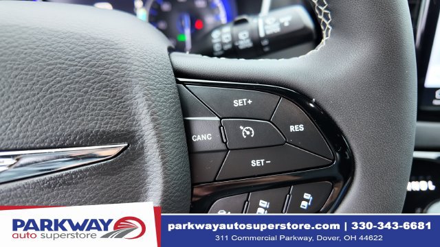 Used 2026 Chrysler Pacifica Select w/ S Appearance Package FWD image 33