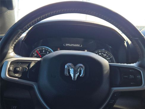Used 2024 RAM 1500 Big Horn image 35