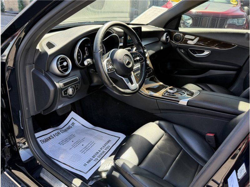 Used 2019 Mercedes-Benz C 300 Sedan image 14