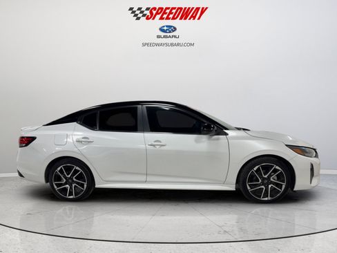 Used 2024 Nissan Sentra SR image 11