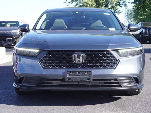 Used 2024 Honda Accord EX image 5