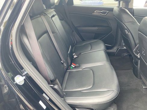 Certified 2023 Kia Sportage EX image 27