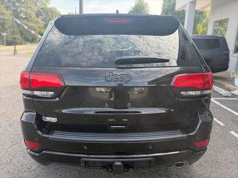 Certified 2021 Jeep Grand Cherokee Laredo X image 8