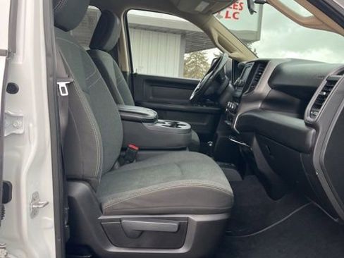 Used 2019 RAM 2500 Tradesman AWD/4WD image 31