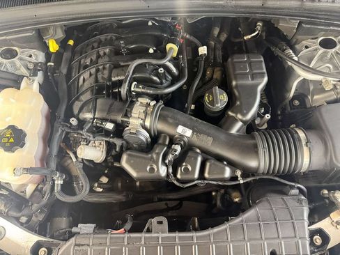 Used 2023 Jeep Grand Cherokee Altitude AWD/4WD image 32