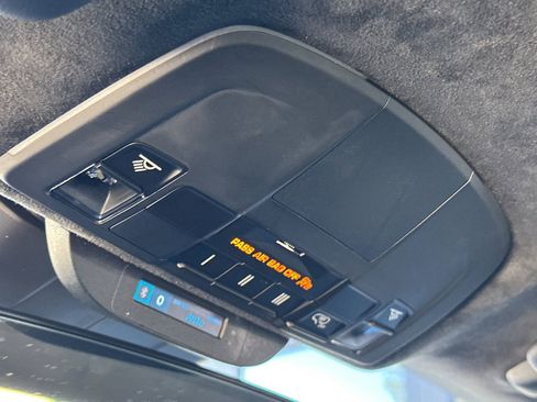 Certified 2018 Porsche 911 GT3 RWD image 19