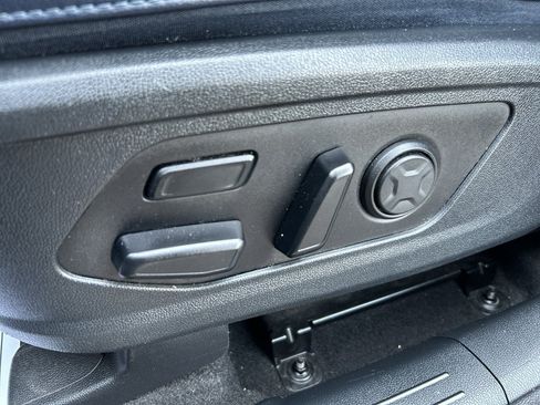 Used 2022 Kia Sorento SX Prestige AWD/4WD image 19
