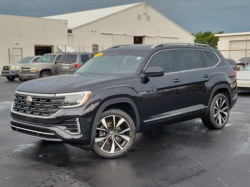 Used 2026 Volkswagen Atlas SEL Premium R-Line AWD/4WD image 1
