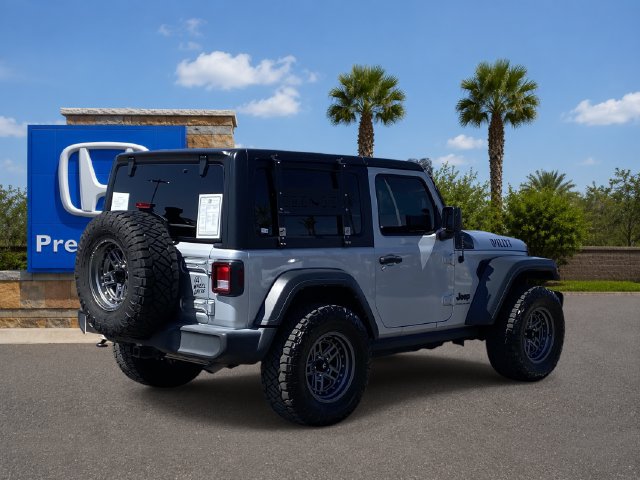 Used 2023 Jeep Wrangler Sport AWD/4WD image 5