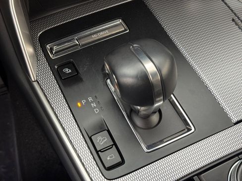 Used 2024 MAZDA CX-90 Plug-In Hybrid w/ Premium Plus image 27