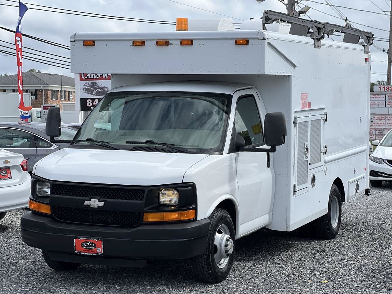 Used 2009 Chevrolet Express 3500 RWD image 3