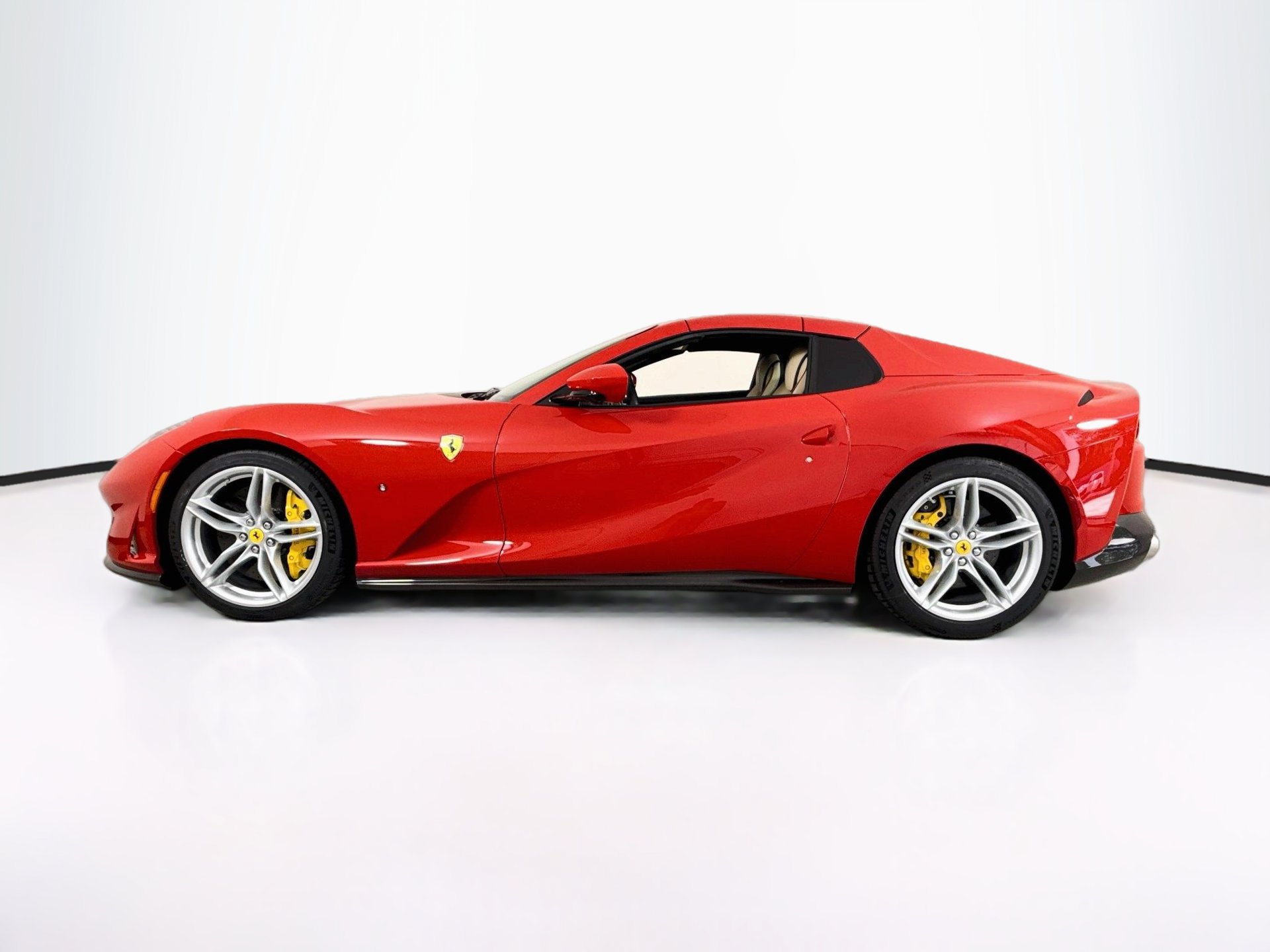 Certified 2022 Ferrari 812 GTS RWD image 4