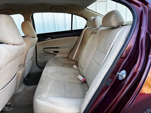 Used 2011 Honda Accord LX image 15