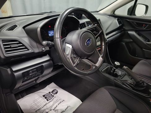 Used 2019 Subaru Crosstrek 2.0i Premium AWD/4WD image 17