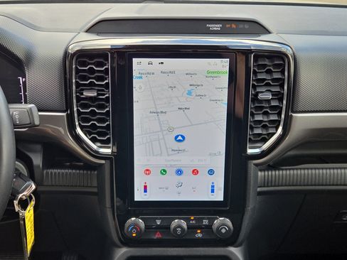 Used 2024 Ford Ranger XLT w/ Trailer Tow Package image 24