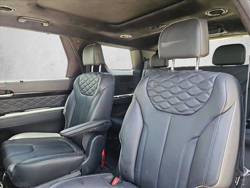 Used 2022 Hyundai Palisade Calligraphy FWD image 19