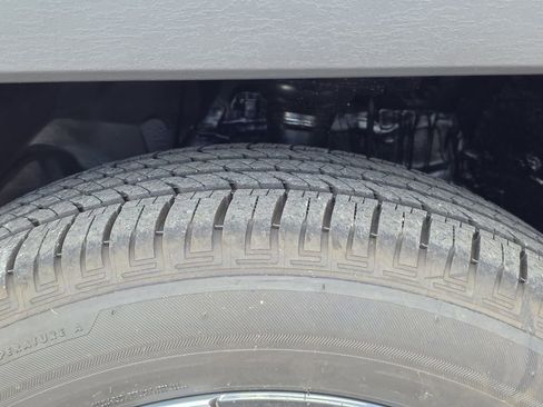 New 2026 Subaru Outback Touring XT AWD/4WD image 32