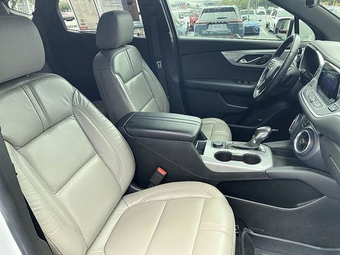 Used 2021 Chevrolet Blazer LT w/ Sound & Technology Package FWD image 20