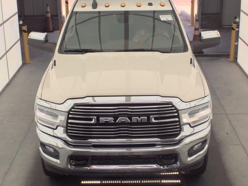 Used 2019 RAM 2500 Laramie AWD/4WD image 3