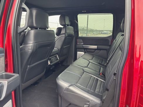 Used 2025 Ford F350 Platinum AWD/4WD image 8