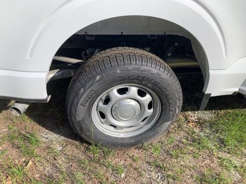 New 2026 Ford F150 XL AWD/4WD image 9