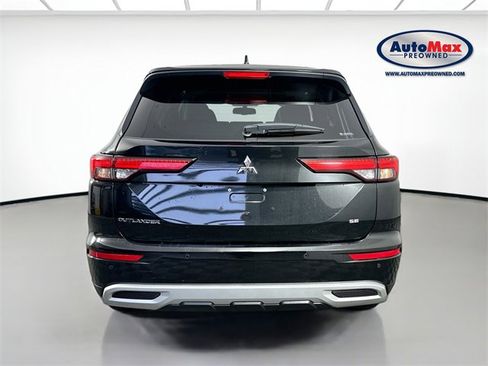 Used 2024 Mitsubishi Outlander SE image 6